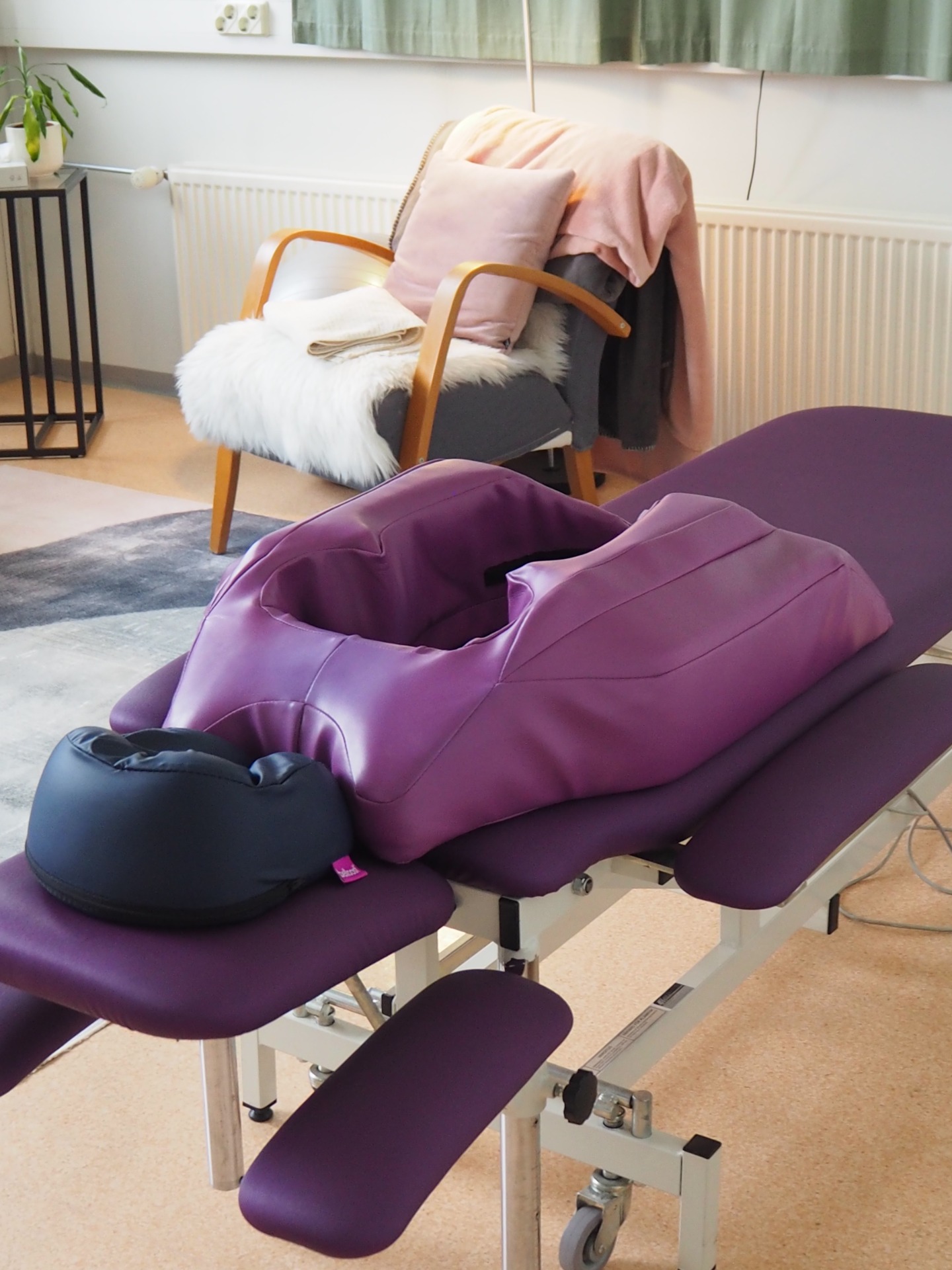 Raskaushierontatyyny on ihana vaihtoehto kylkimakuu -asennolle hierottaessa